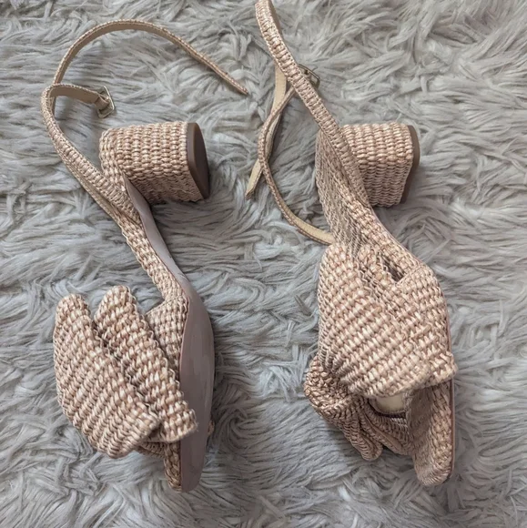 EUC Loeffler Randall Carmen Natural Bow Sandal - Picture 9 of 16